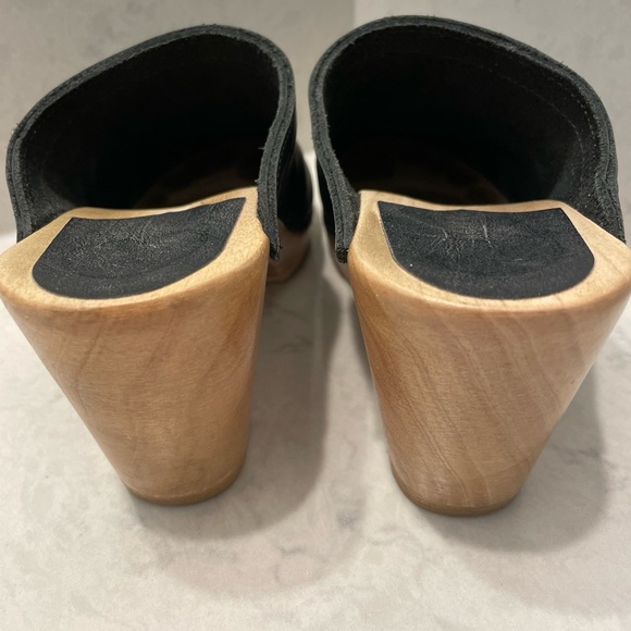 No. 6 Old School Clog - Black leather Size 7.5 / 38 - Picture 5 of 9